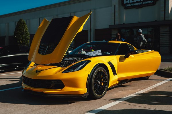 What's the Optimal Gear Ratio for a Chevrolet Corvette C7 for Quarter Mile Drag Racing?
